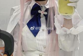 切切celia白丝写真合集，展现不同风格的靓丽时刻