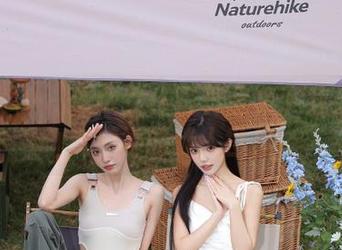 初夏女神 – 依依女仆写真全集下载：带你走进她的迷人世界