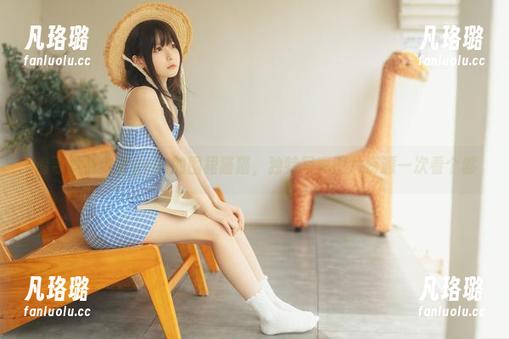 追寻发条少女yoki的围裙猫猫，独特写真图片资源一次看个够