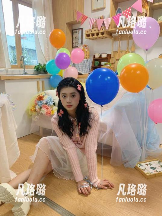 喵写真 精选图库,喵写真带你走进熊熊与白丝少女的甜美奇遇