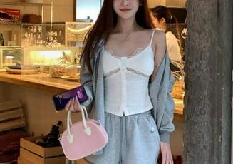 头条女神 – Coco蕾丝写真全集下载，带你体验不一样的性感魅惑