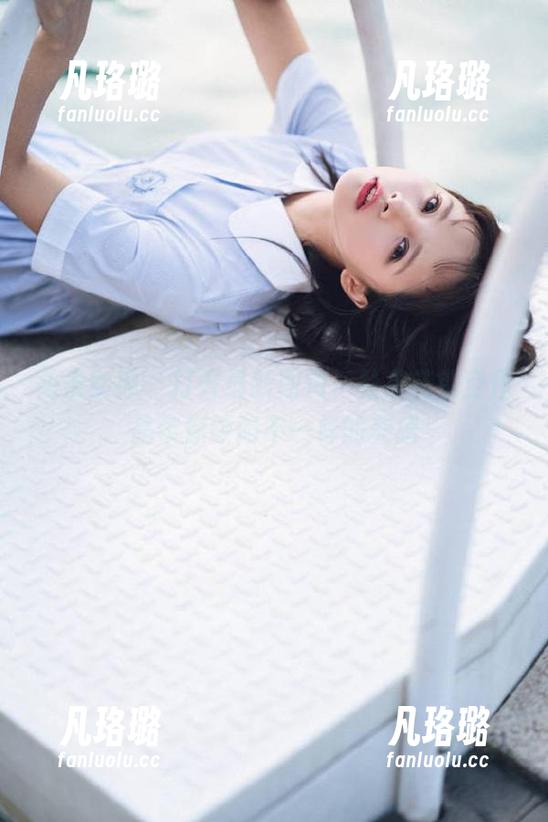 头条女神-杜花花 头条女神 - 打开最新图包,杜花花镂空作品带你领略不一样的美感