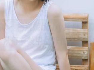 头条女神 – 杨漫妮baby纯白写真集精选：从每一帧中品味优雅与简约