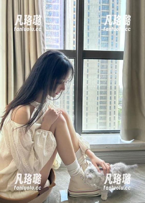 妖精社 - 不容错过的静静黑丝写真作品，免费获取美丽瞬间！