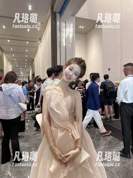 妖精视觉 - 小雪最新力作：赏析妹妹写真全集，收录超清原图