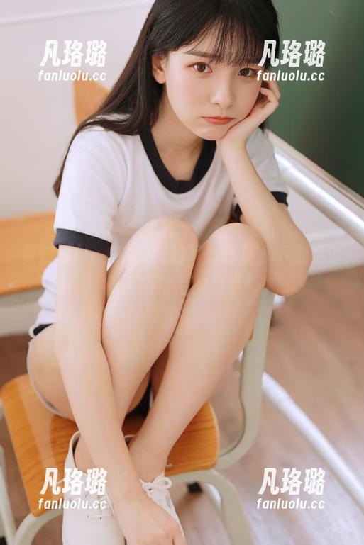 姜仁卿(강인경)女友的写真作品，下载后才能领悟背后的故事！