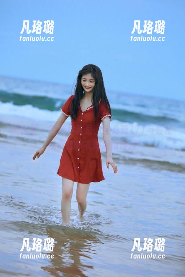 宝儿茹171 微密圈 - 精选写真里,宝儿茹171与性格蛇皮连体衣的激情碰撞