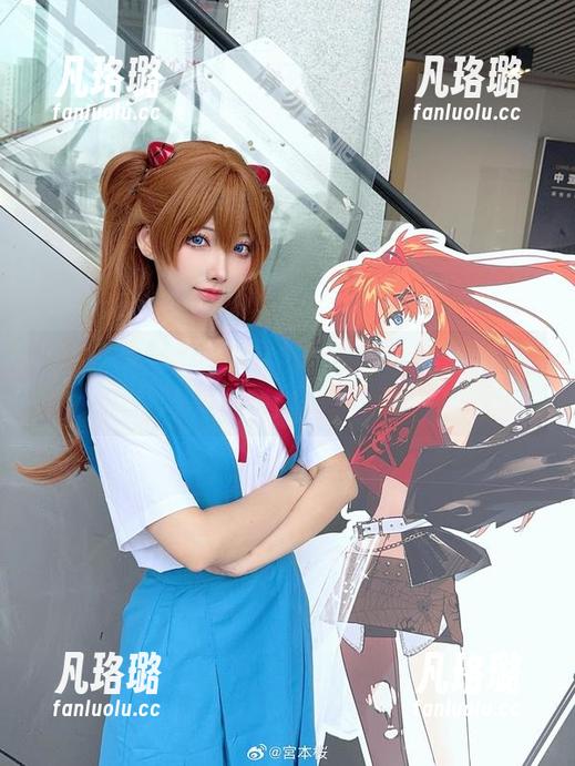 超萌宫本樱的NIKKE胜利女神海伦娜礼服写真图集立即奉上！