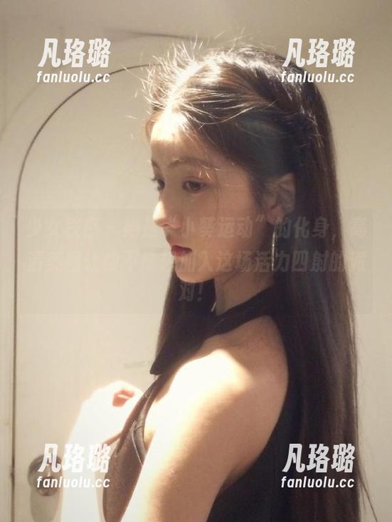 少女秩序 - 她是“小葵运动”的化身，高清美图让你不禁想加入这场活力四射的派对！