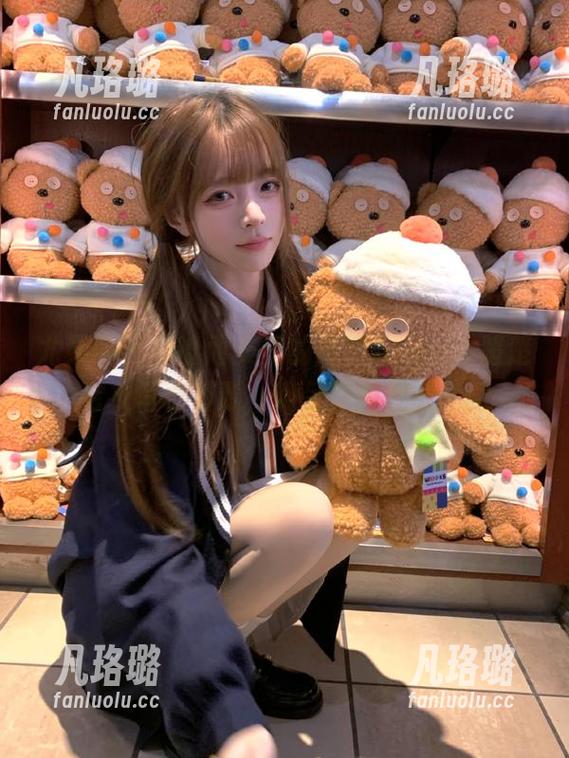 尤果网-Angela楚楚 尤果网 - 静谧而美丽的高清Angela楚楚毛衣写真资源,满足你的视觉享受