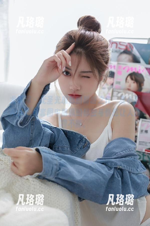 尤果网 - 无圣光摄影的巅峰之作，张小西Ann黑色套图中暗藏的秘密与情感让人欲罢不能。