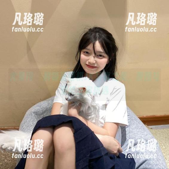 尤果网 - 解锁张馥棋JK写真之美，原图与壁纸任你挑选