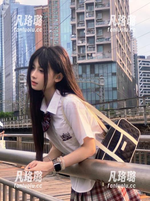 尤果网 - 王凌宇的日常图集更新：让我们一起感受她生活的灵动与美丽
