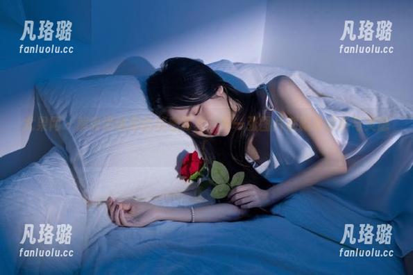 尤果网-谭晓彤 尤果网 - 解锁谭晓彤的秘密写真:每一张图片都藏着惊喜与灵感!