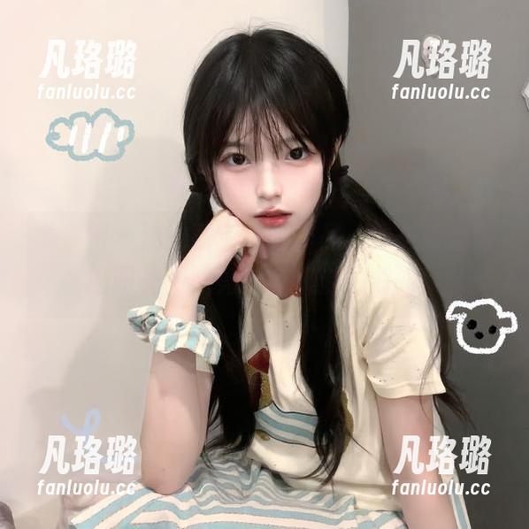 尤果网 - 清纯靳宝全套作品，像一缕温暖的阳光，照亮每个细腻的瞬间！