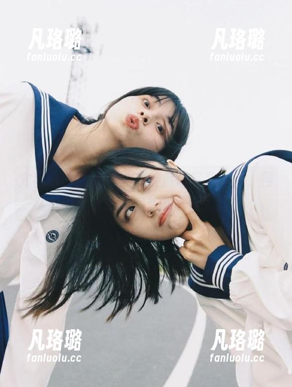 尤物馆 - 韩冰冰儿独特吊带写真作品，网盘下载链接助你轻松获取美图！