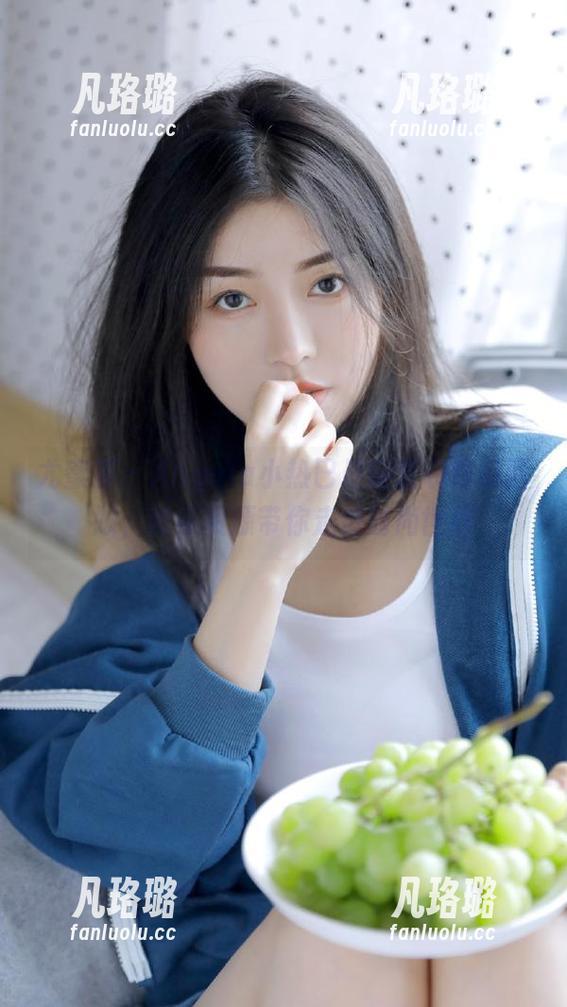 尤蜜荟 - Angela小热巴最新套装作品回顾，独家资源带你走进时尚世界
