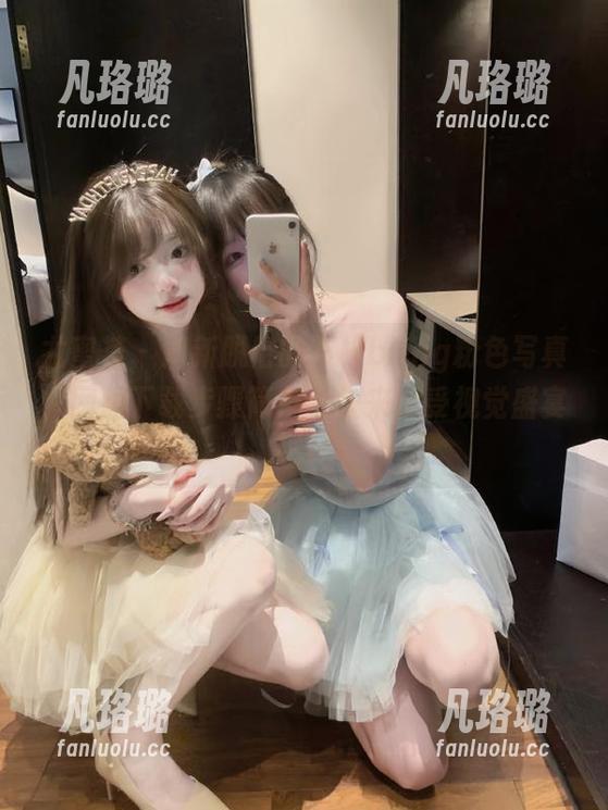 尤蜜荟 - 清新脱俗的不柠bling粉色写真，网盘下载步骤简单，快来享受视觉盛宴吧！