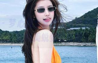 尤蜜荟 – 梦心月全套皮衣写真原图，展现她绝美蜕变的时刻