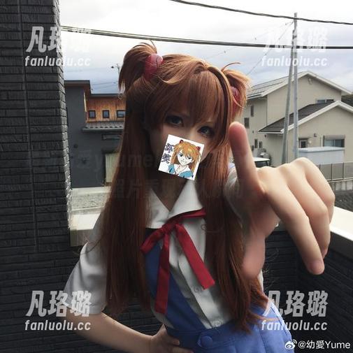 幼爱youmeko 最新幼爱youmeko护士写真作品,精彩照片重现动人瞬间