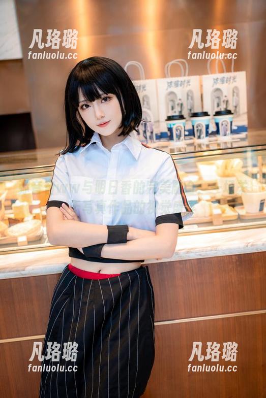 弥音音ww与明日香的完美融合：一场关于写真作品的视觉盛宴