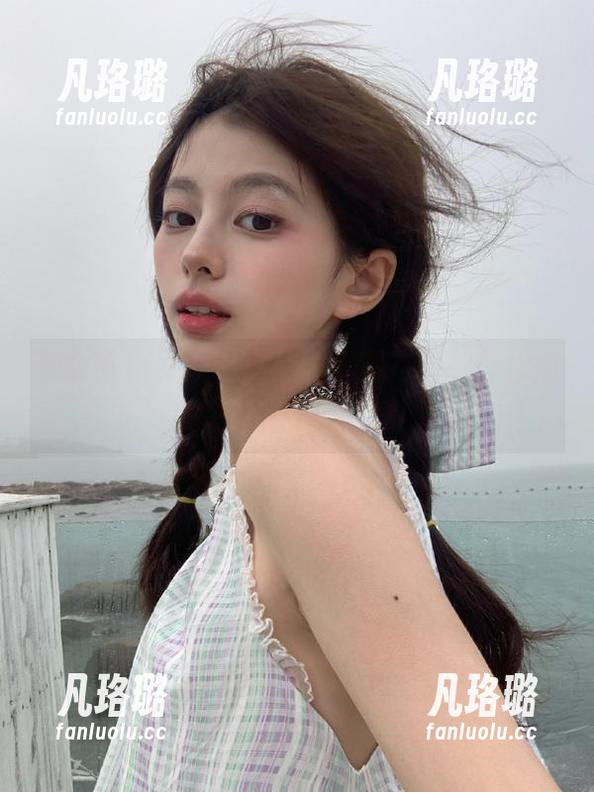 御女郎 - 女友Sukki的美图写真，让你彻底更新对美的认知！