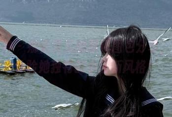 推女神 – 娜依灵儿的眼镜图包分享，带你体验她独特的小清新风格！