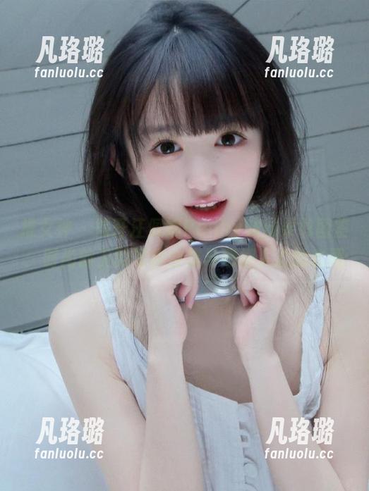 推女神-汪佩妮Penny 推女神 - 揭开汪佩妮Penny妹妹果敢图鉴:时尚前卫的写真合集与震撼人心的套图