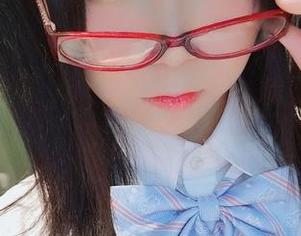 探索摇摇乐yoyo睡衣艺术：精美图集资源尽在这里
