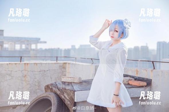 日奈娇私拍大揭秘，偶像练习生合集带你走入青涩时光