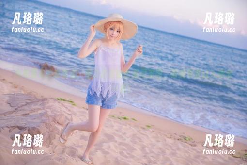 今年夏天的新亮点：星之迟迟的比基尼美图，最新写真让人眼前一亮！