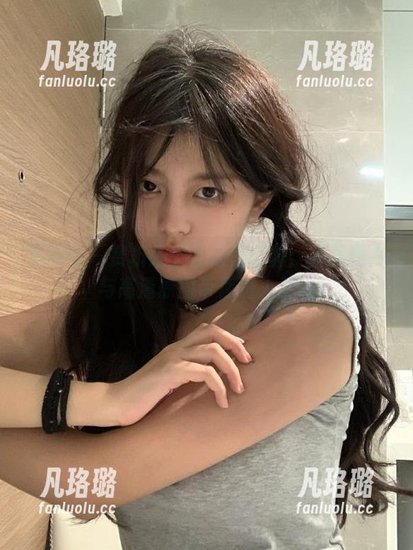 星颜社-张灵儿 星颜社 - 赏析张灵儿天使写真:精美图片与高清原图带你进入梦境