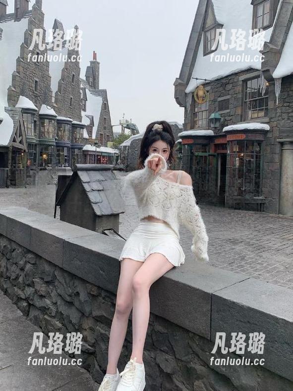 果团网 - 龚玥菲万圣节图包抢先看：个性十足的节日写真作品合集