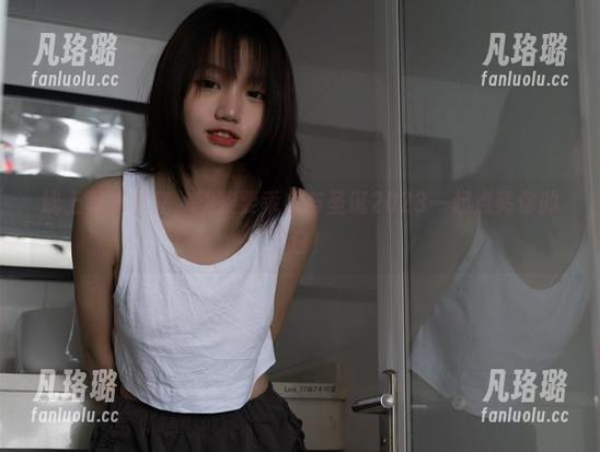 柒柒要乖哦 线上写真盛宴,柒柒要乖哦与圣诞2023一起点亮你的节日!