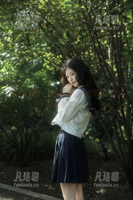 万圣节更新，桃良阿宅的套图带你体验另类宅女魔力！