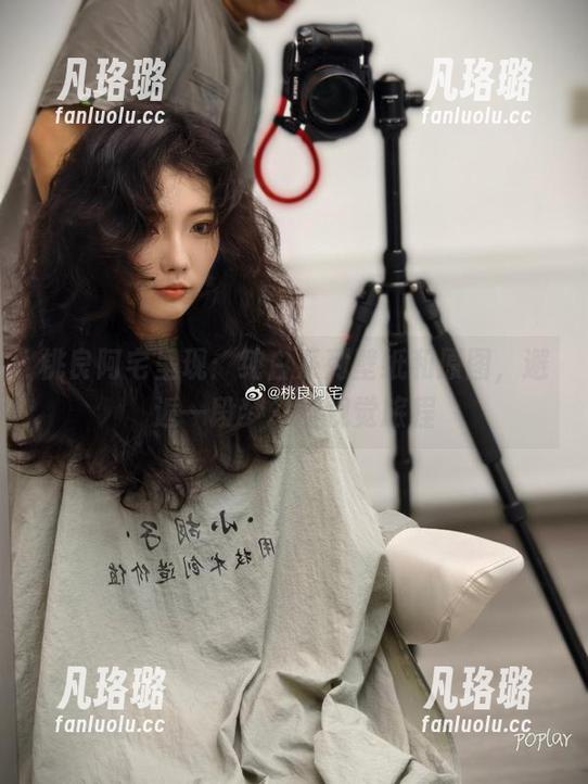 桃良阿宅呈现：纯白系列壁纸和原图，邂逅一段梦幻的视觉旅程