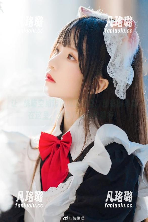 让桜桃喵空姐带你遨游天空，精彩图集尽在这里，免费下载轻松拥有！