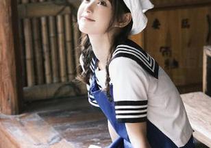 梦丝女神 – 乔儿：这位美女主播的高清写真作品让人心动不已