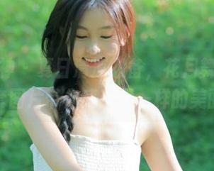 梦丝女神 – 夏日清凉必备，花月舞的泳衣全套图片带你感受不一样的美丽！