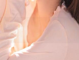森萝财团在线呈现动人黑白少女写真合集，让你陶醉在梦幻的时光里！