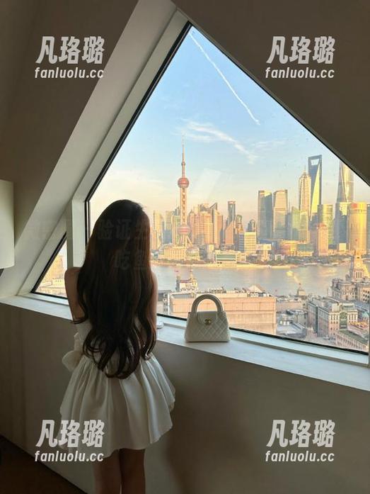 楚楚不吃鱼 微密圈 - 验证生活中的粉色童话,楚楚不吃鱼的高清写真集