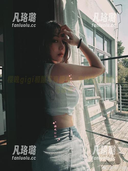 樱晚gigi 樱晚gigi和服写真图集:穿越时空的优雅与诗意