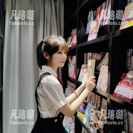 爱老师phd 细腻与大胆兼备,爱老师phd镂空的cos合集带来视觉盛宴