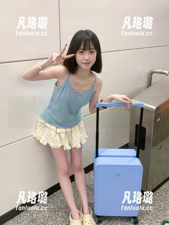 爱蜜社 - Flower朱可儿御姐写真精选，感受每一幅作品的独特气息