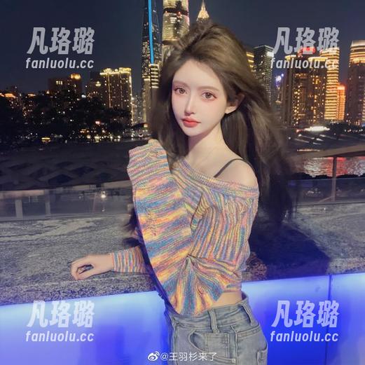 免费下载王羽杉独特的黑色写真作品，记录下她的每一个精彩瞬间