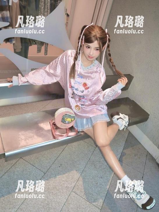 微密圈 - 琳铛铛的旗袍盛宴：探索原图与图册中的优雅风采