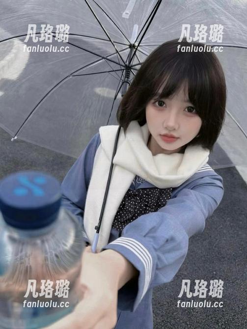 瑞丝馆 - Tobey轩轩酱兔女郎最新图集更新，感受她在镜头下的无限魅力与风采！