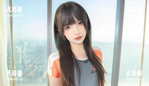 神楽坂真冬套图精选：解锁连体衣的全新穿搭灵感，尽情感受时尚魅力