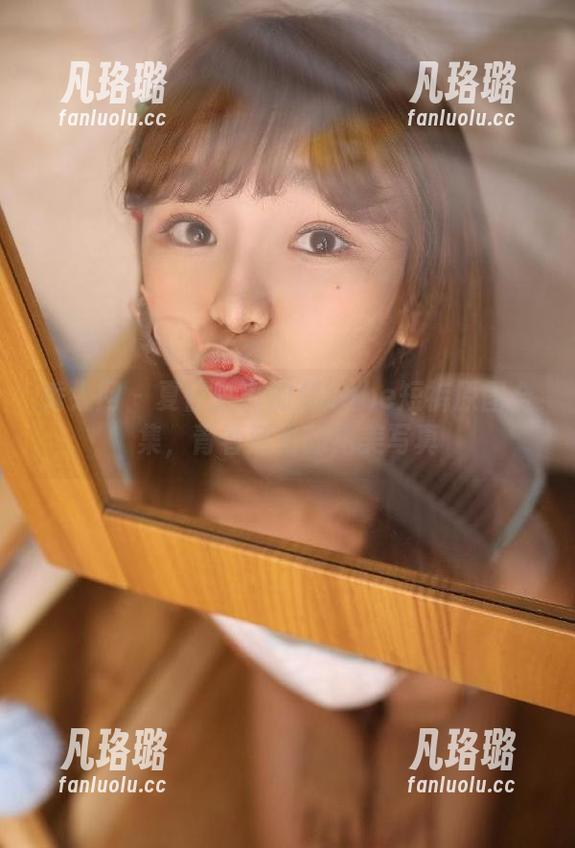 秀人网 - 夏日魅力加朵babe短裤原图合集，青春活力的绝美写真