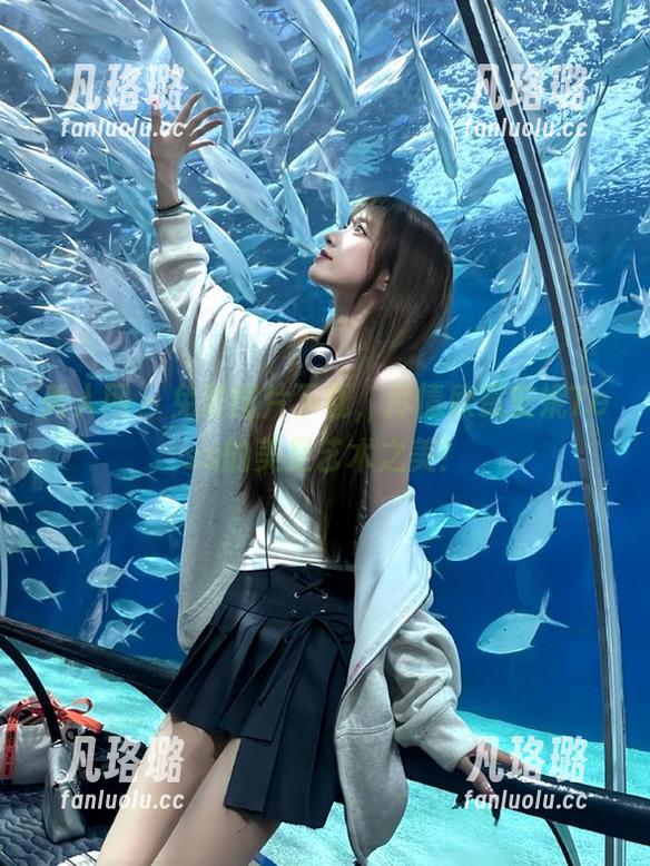 秀人网 - 免费图片下载，尽情欣赏安妮Tess的美足艺术之美！